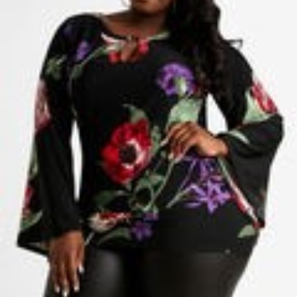 Oe Floral Print Bar Tunic Color: Black Size: 22/24